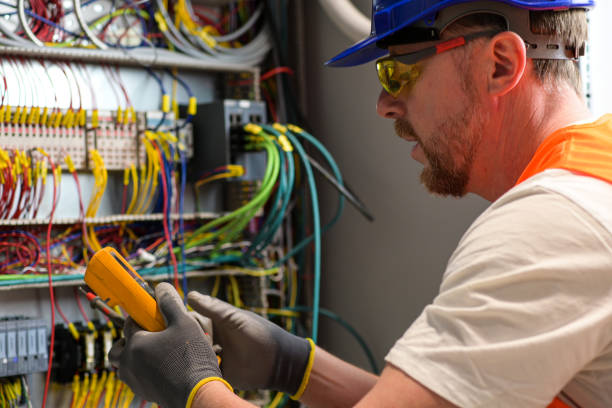 Best Electrician Near Me  in Miami Heights, OH